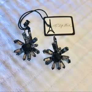 NWT Grey & Jet Burst earrings
